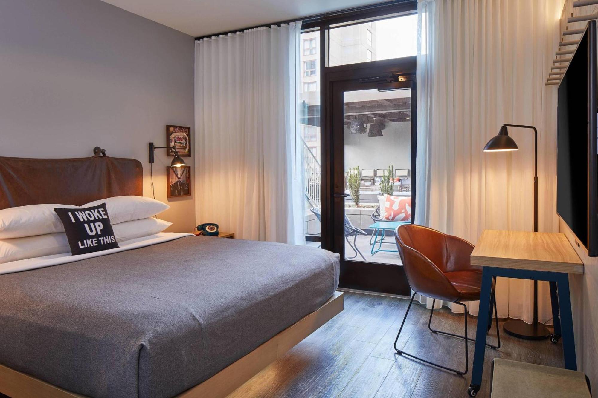Hotel Moxy Midtown